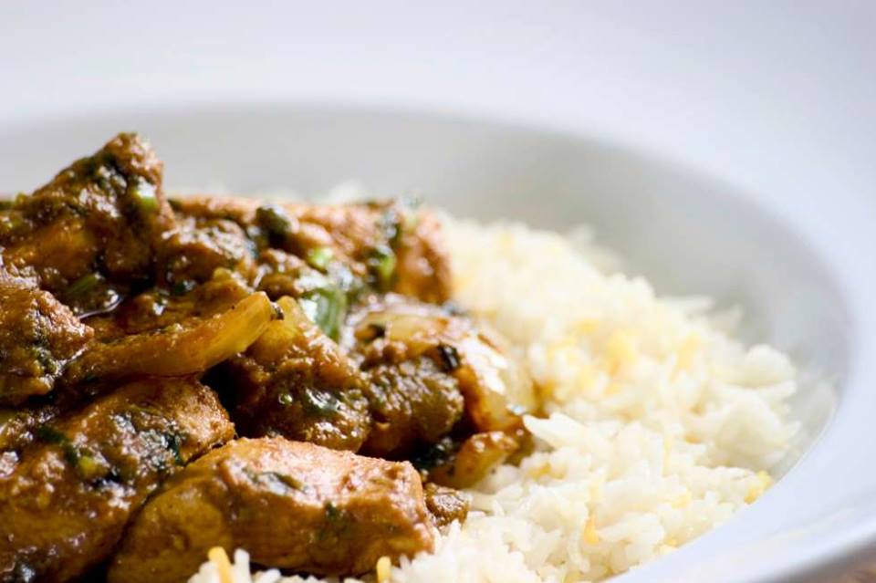 Dons Club & Restaurant Kampala Uganda, Good food in Kampala, Food & Drink, Top Bar, Top Restaurant, Lounge, Top Bar and Lounge, Food, Beer, Wine, Spirits, Cocktail bar, Amazing beer prices, Cheap Beer, Great Place to Drink after work , Gins and local beers, grilled food and wood-fired pizzas, Chatting and Drinking, Chilling with friends and mates, Date night, Eating and Drinking, Private parties, Drinking and Dancing, Cocktail Bar, Lounge Bar, Party Bar, Kampala Pub, Lively DJ nights, Lively Music, Great Beer Drink Out, Tasteful Delicious food in Kampala, Amazing Drinking Joint in Kampala Uganda, Ugabox